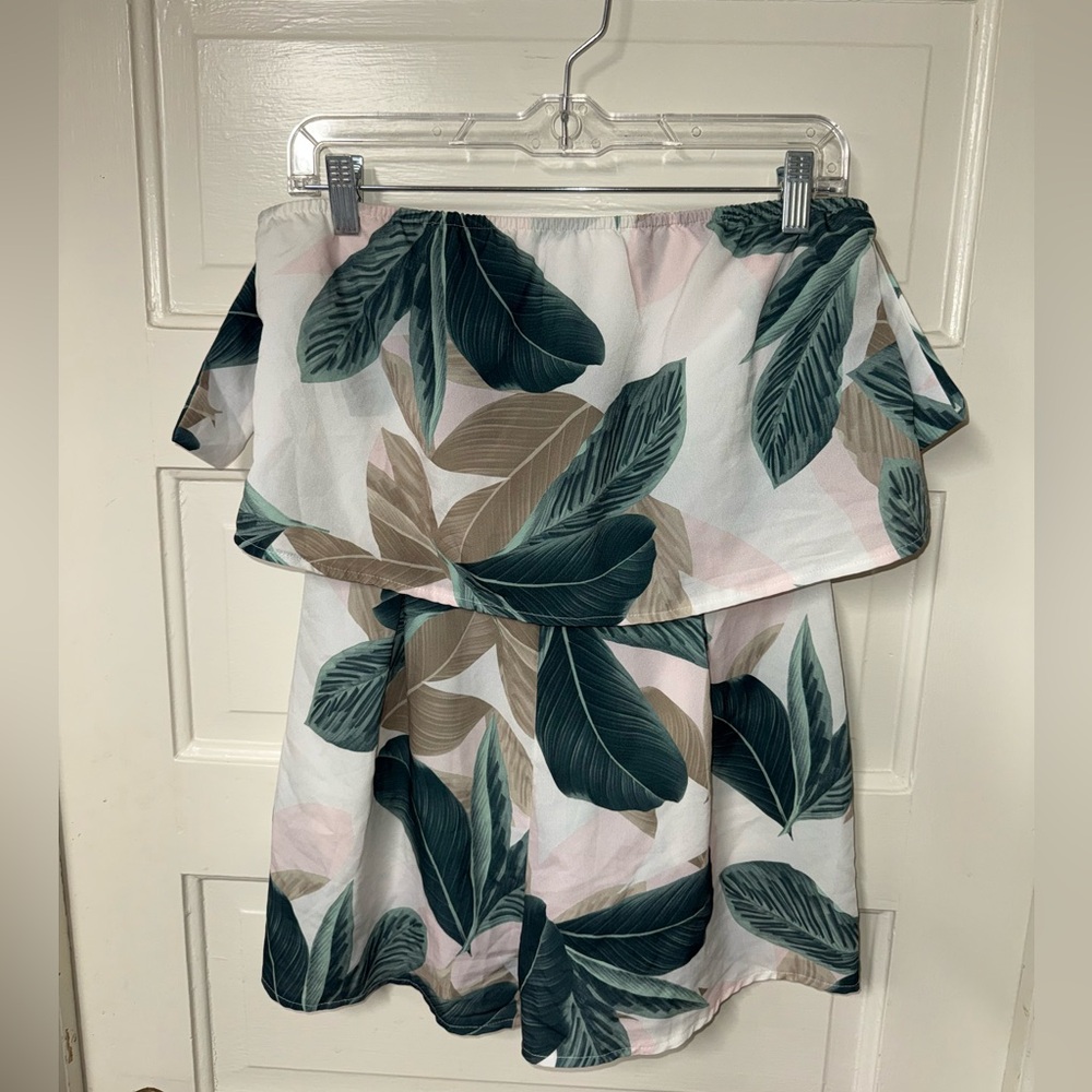 Missguided Leaf Print Off-Shoulder Romper